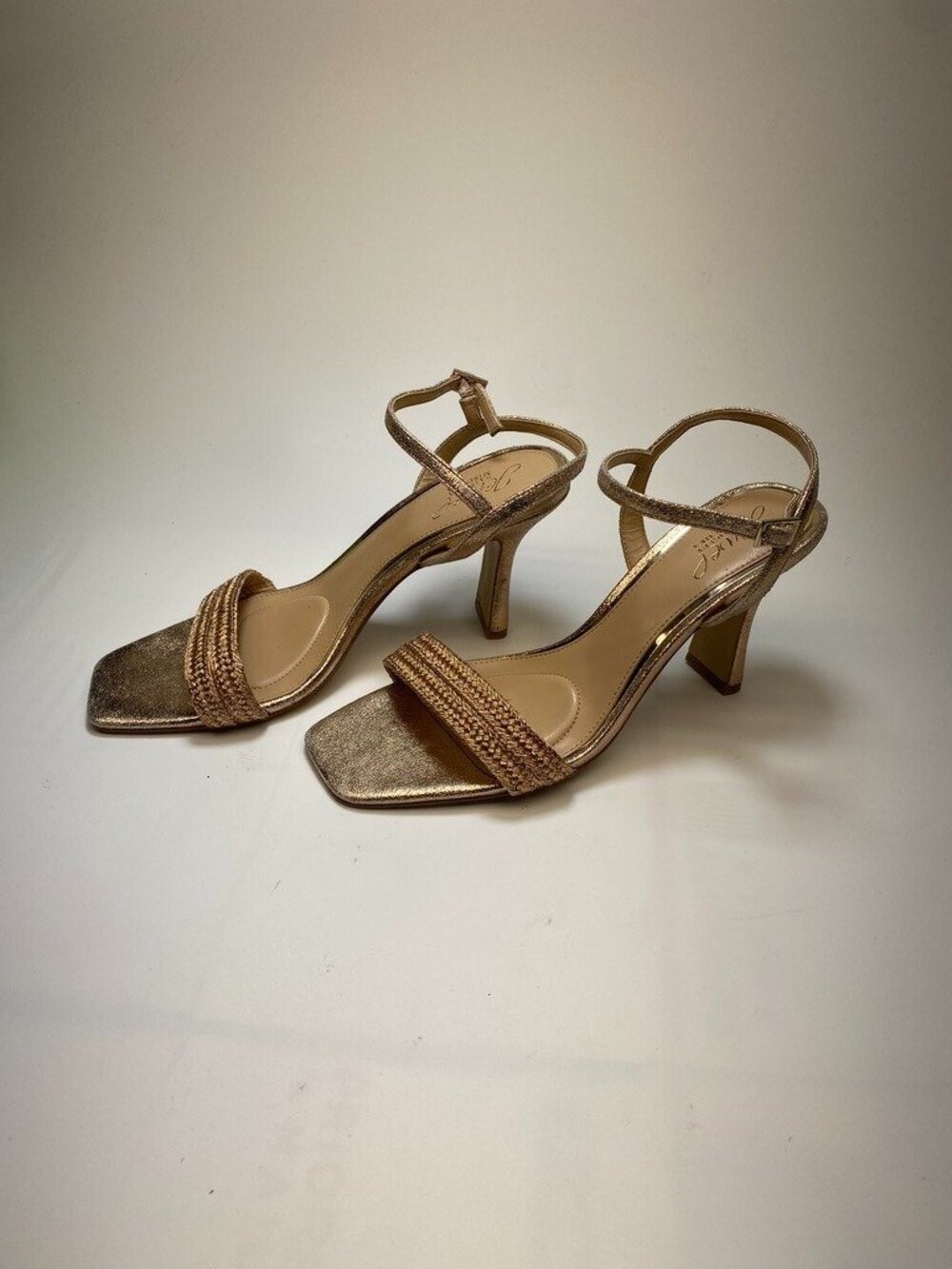 Badgley Mischka Jewel Womens Heddia Woven Vamp Rose Gold Sandals Sz 8.5